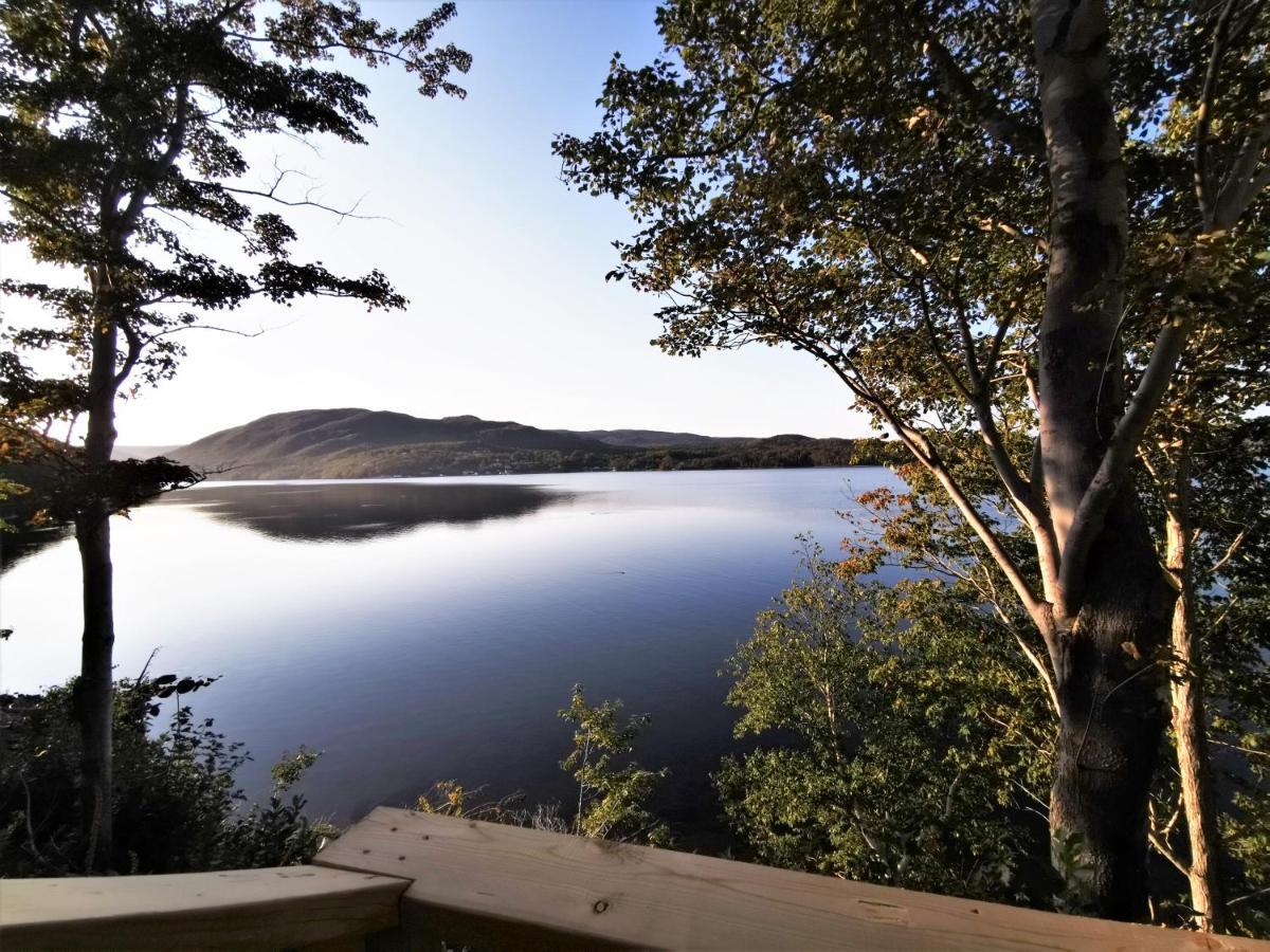 Knotty Pine Ocean Front Suite - Adults Only Ингониш Экстерьер фото