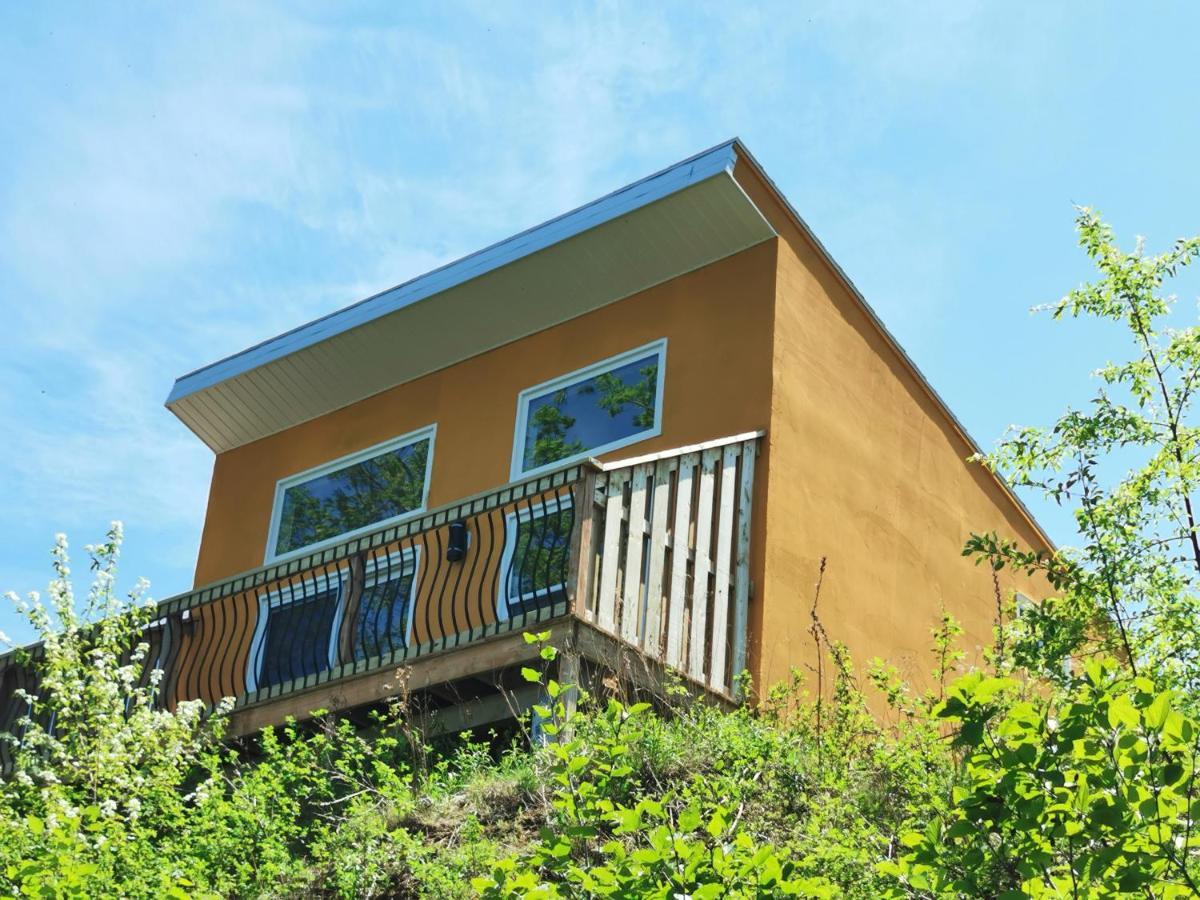 Knotty Pine Ocean Front Suite - Adults Only Ингониш Экстерьер фото